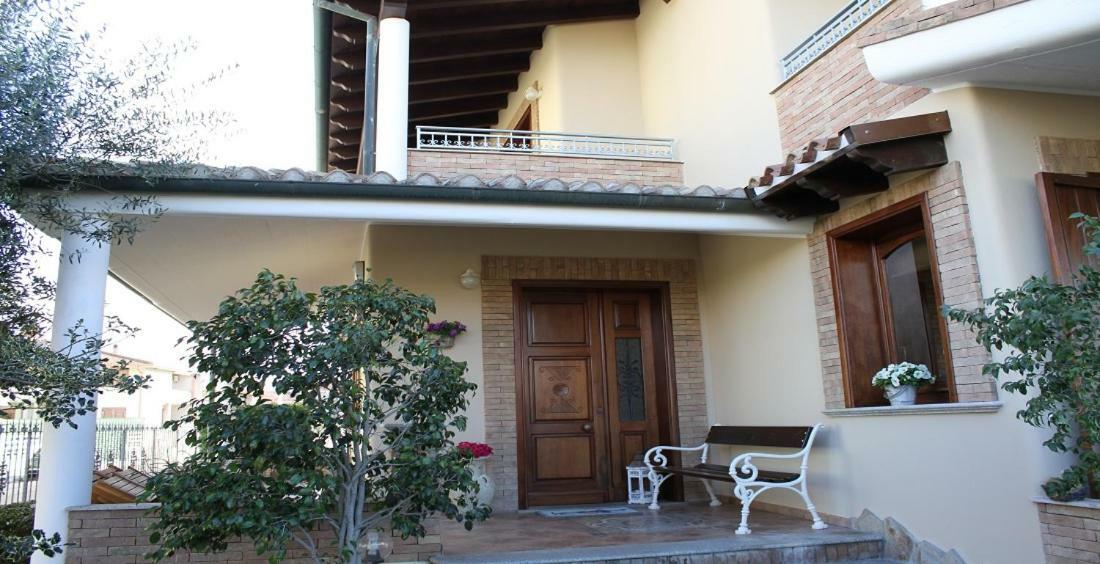 B&B Martina Assemini Dış mekan fotoğraf